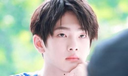 娱乐吃瓜酱雪王是谁啊,网络红人的崛起之路