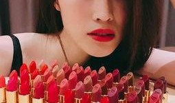 网友爆料口红事件视频,揭秘化妆品行业潜规则